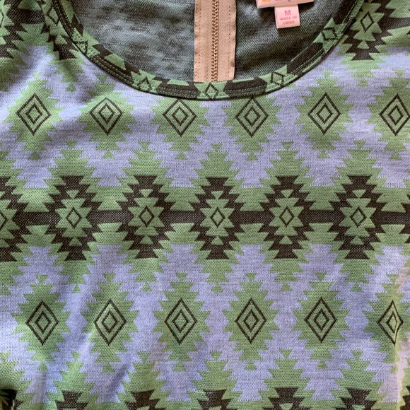 LuLaRoe Medium Amelia - Blue and Green Aztec pattern - NWT - Picture 3 of 4